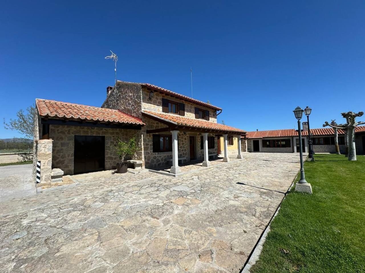 Complejo Rural Los Cachos Baterna Buitenkant foto