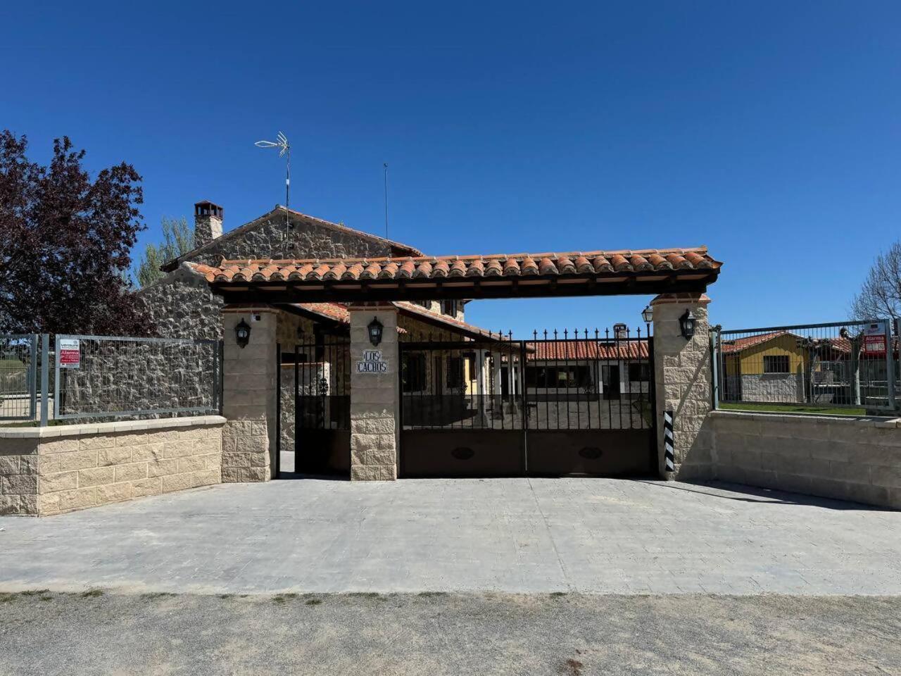 Complejo Rural Los Cachos Baterna Buitenkant foto